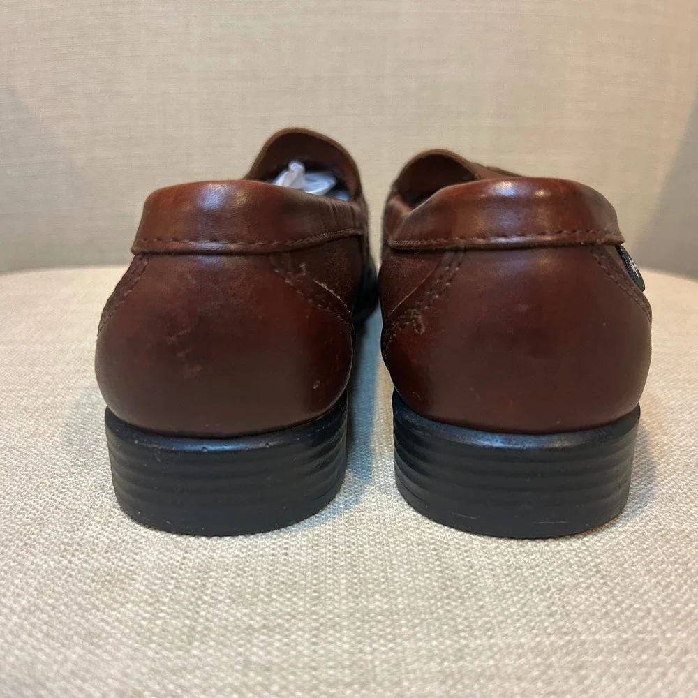 Eastland Womens Penny Loafers Brown Genuine Leather Slip On Flats Size 9M